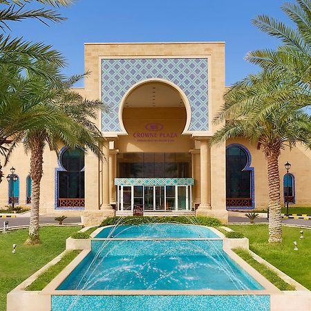 Crowne Plaza Jordan Dead Sea Resort & Spa By Ihg Sweimeh Exterior foto The entrance of the hotel