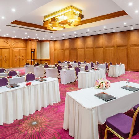 Crowne Plaza Jordan Dead Sea Resort & Spa By Ihg Sweimeh Exterior foto Meeting room