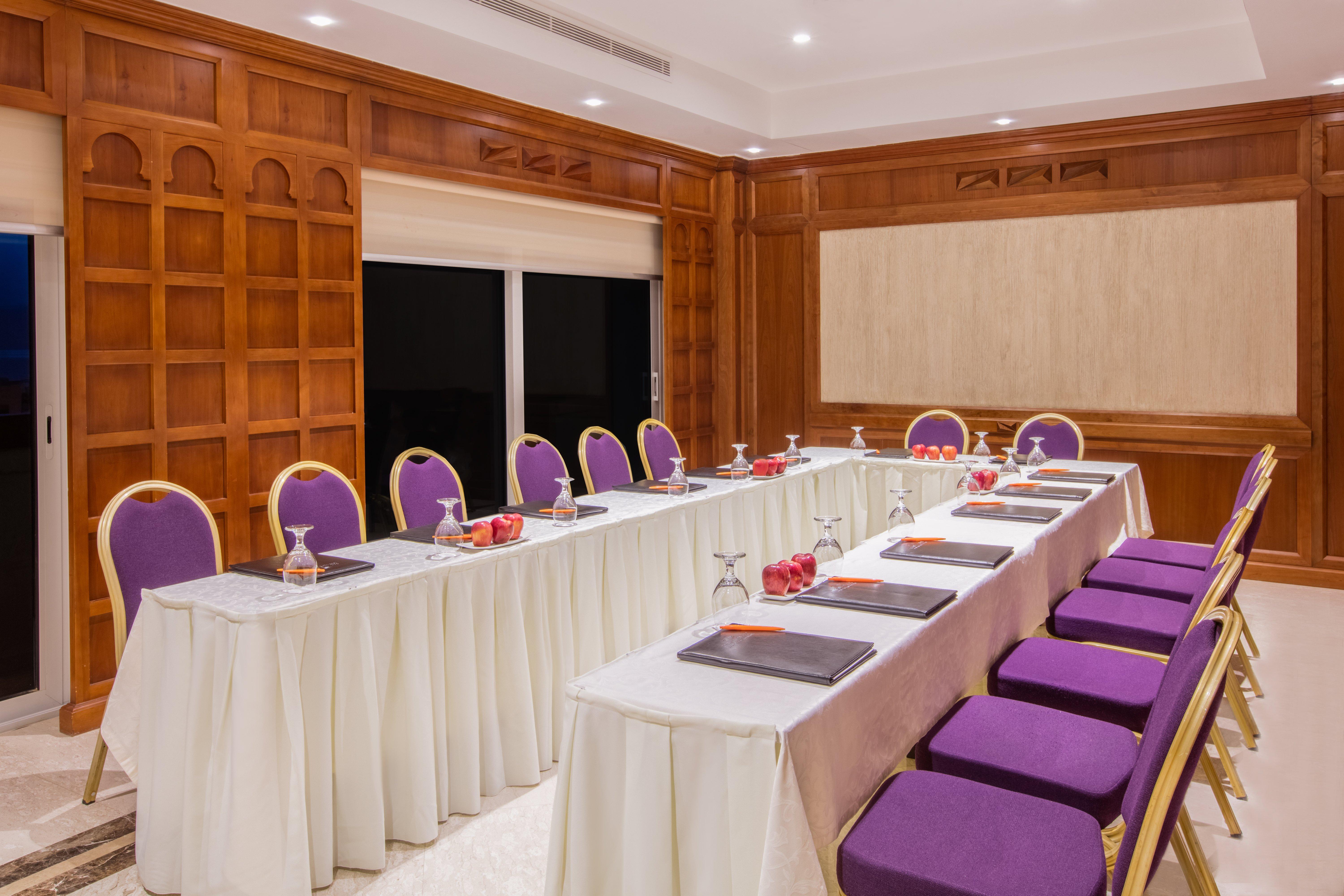 Crowne Plaza Jordan Dead Sea Resort & Spa By Ihg Sweimeh Exterior foto Meeting room