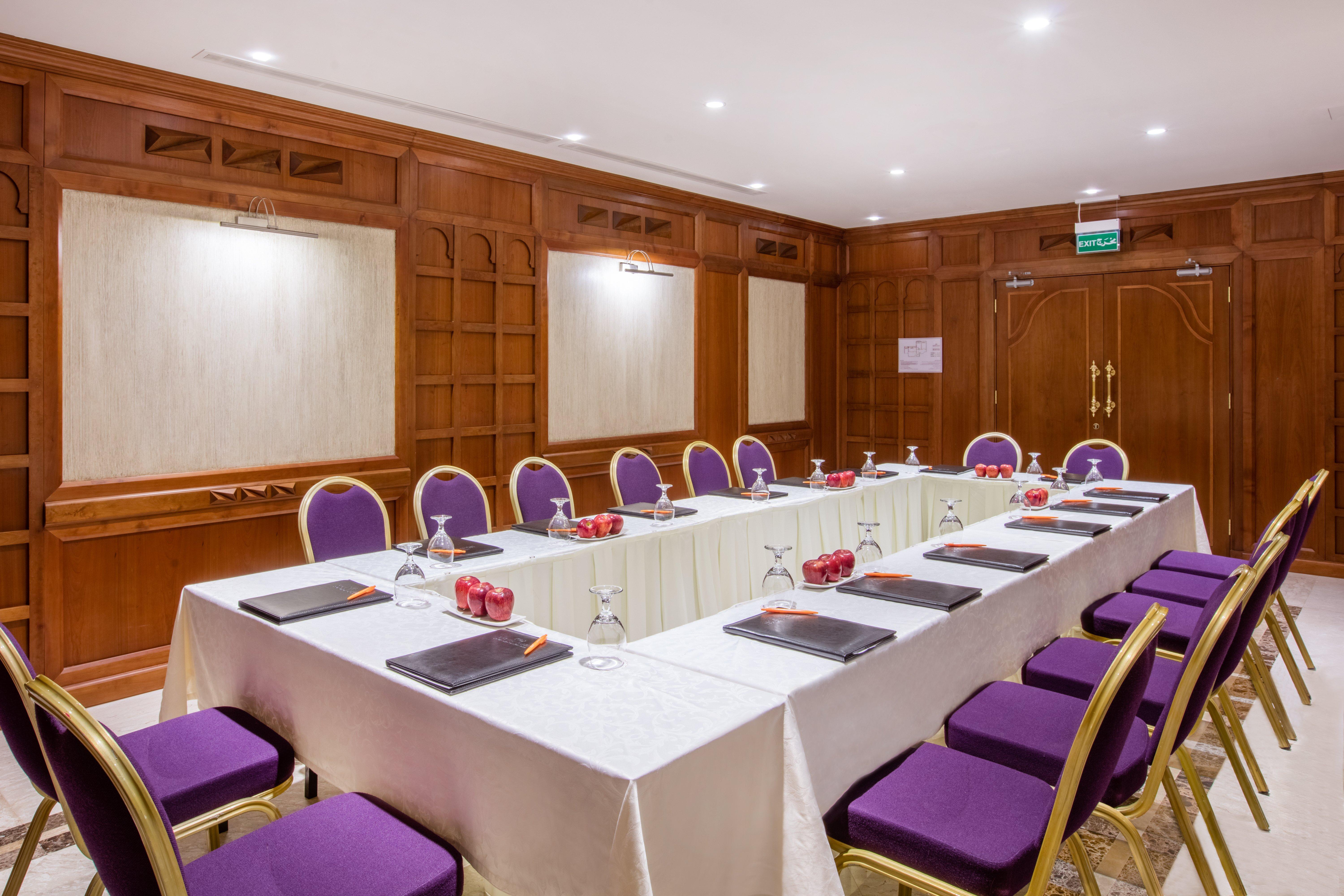Crowne Plaza Jordan Dead Sea Resort & Spa By Ihg Sweimeh Exterior foto Meeting room
